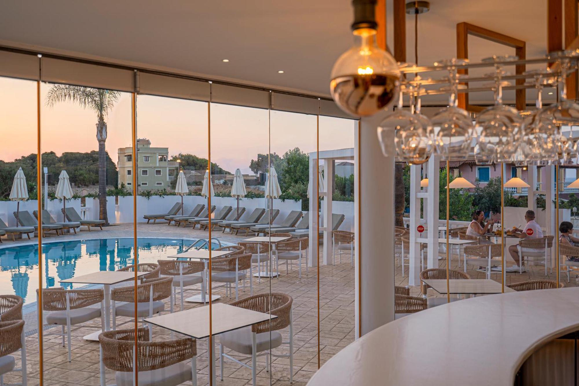 Arkadia Hotel Kypseli Extérieur photo
